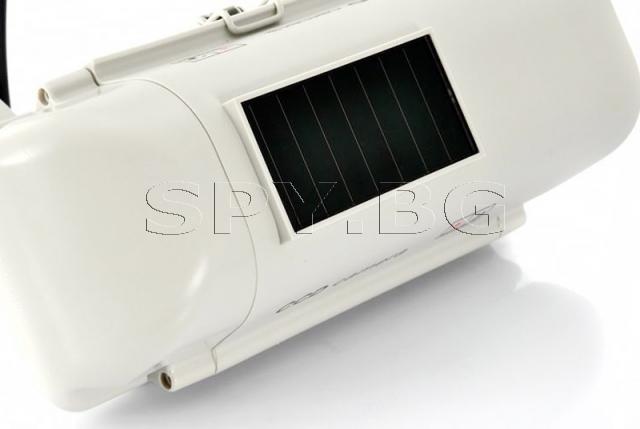 Фалшива камера със соларен панел
