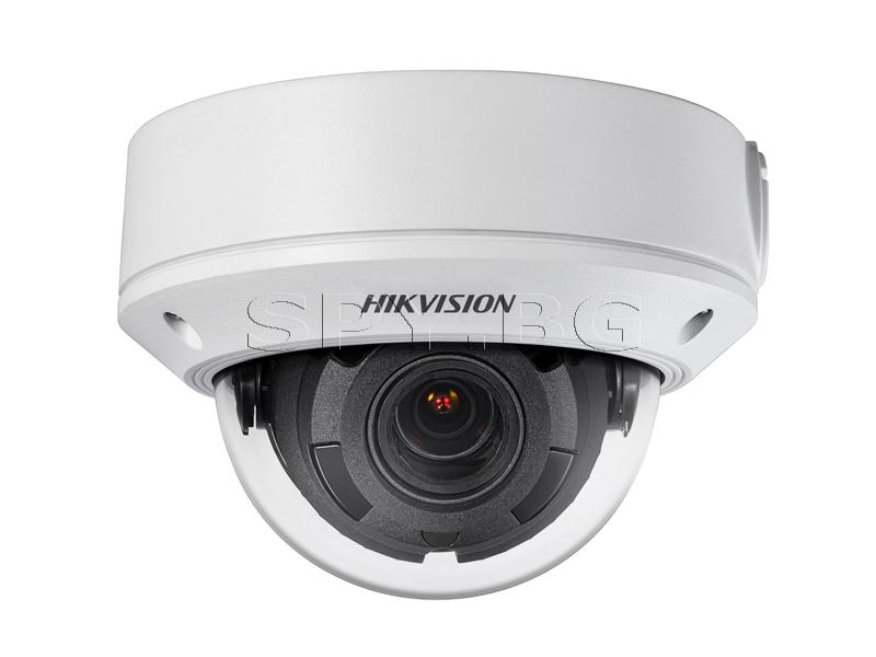 4MP куполна IP камера моторизиран варифокален обектив - HIKVISION
